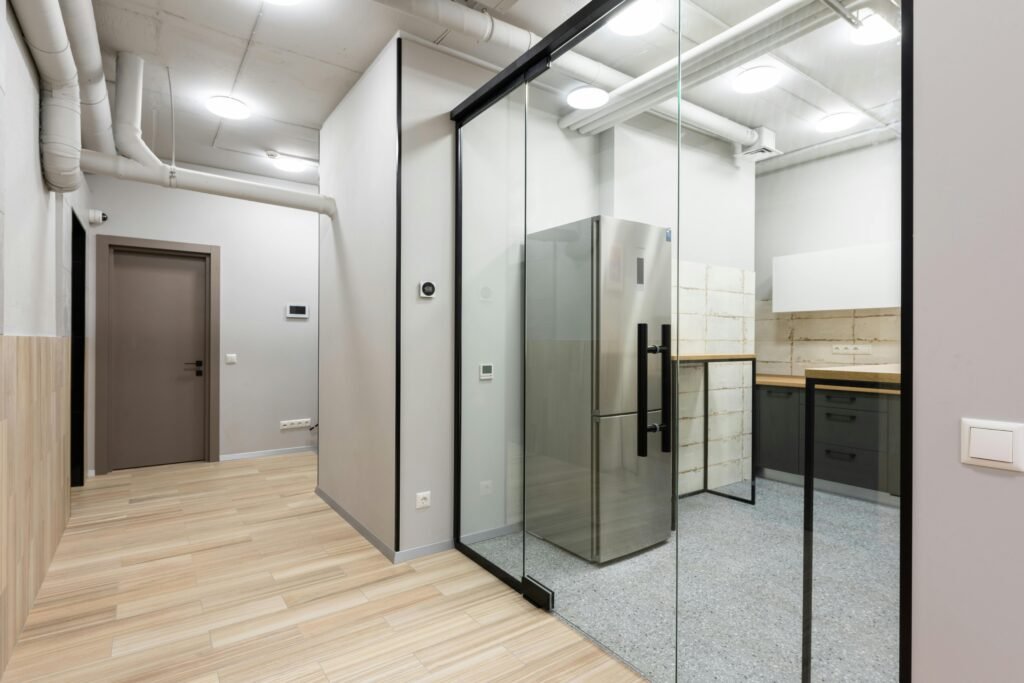 commercial doorknob installation in LA, California