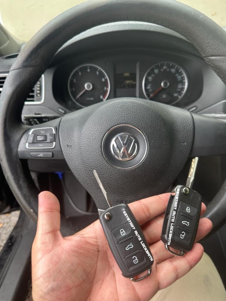 Volkswagen flip key fob replacement Los Angeles - keystart Auto Locksmith car key made in Granada Hills, Los Angeles, CA