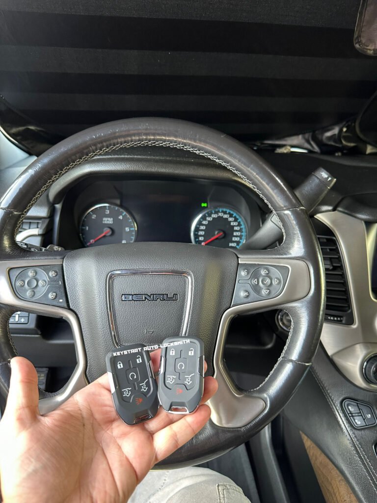 car locksmith in Porter Ranch, Los Angeles car locksout, car key replacement, ignition repair, broken key extraction