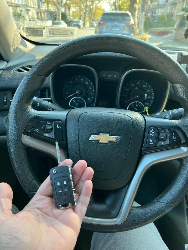 car key made in Altadena, Los Angeles, CA